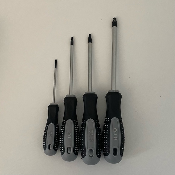Narwhal Square Screwdriver Set - Picture 3 of 4